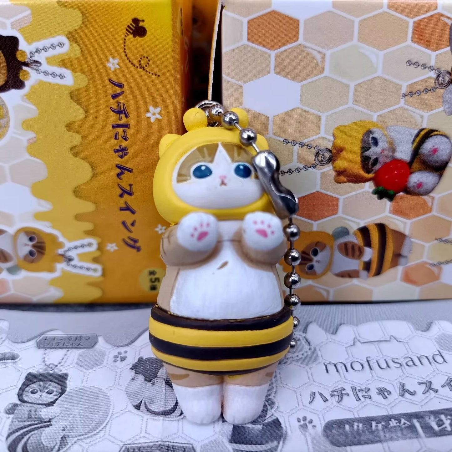 Shaped Mofusand Bee Blind Box Twisted Egg Bee Cat Anime Figure Ornament Cute Doll Handmade Model Decoration Toy Birthday Gift