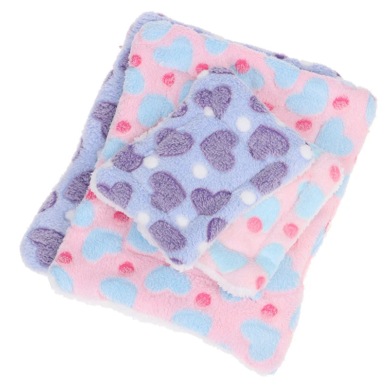 Winter Plush Mat , Washable Small Animal Sleeping Bag Fleece Warm Pet Bed Pad for Rabbit Chinchilla Hamster Guinea Pig