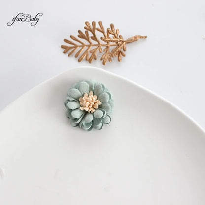 Decorative Handmade 3D Flower 4cm Synthetic Leather Flower With Stamen CRAFT Hair Appliques Embellishments Artificial Floral