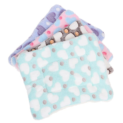 Winter Plush Mat , Washable Small Animal Sleeping Bag Fleece Warm Pet Bed Pad for Rabbit Chinchilla Hamster Guinea Pig