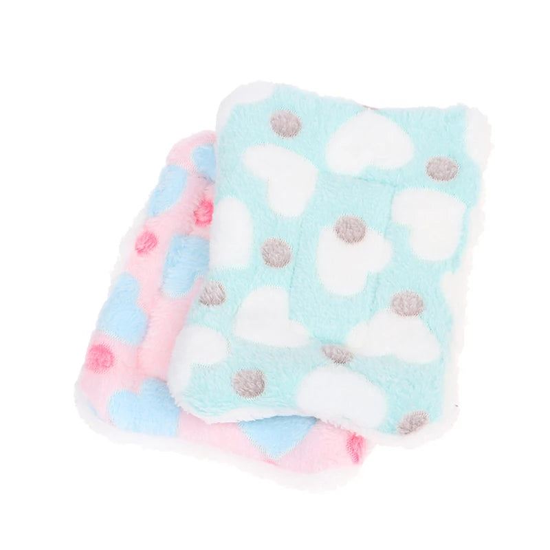 Winter Plush Mat , Washable Small Animal Sleeping Bag Fleece Warm Pet Bed Pad for Rabbit Chinchilla Hamster Guinea Pig