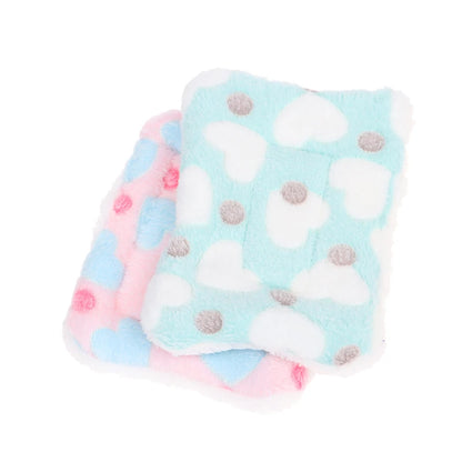 Winter Plush Mat , Washable Small Animal Sleeping Bag Fleece Warm Pet Bed Pad for Rabbit Chinchilla Hamster Guinea Pig