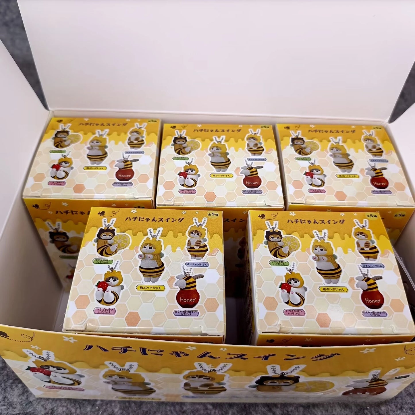 Shaped Mofusand Bee Blind Box Twisted Egg Bee Cat Anime Figure Ornament Cute Doll Handmade Model Decoration Toy Birthday Gift